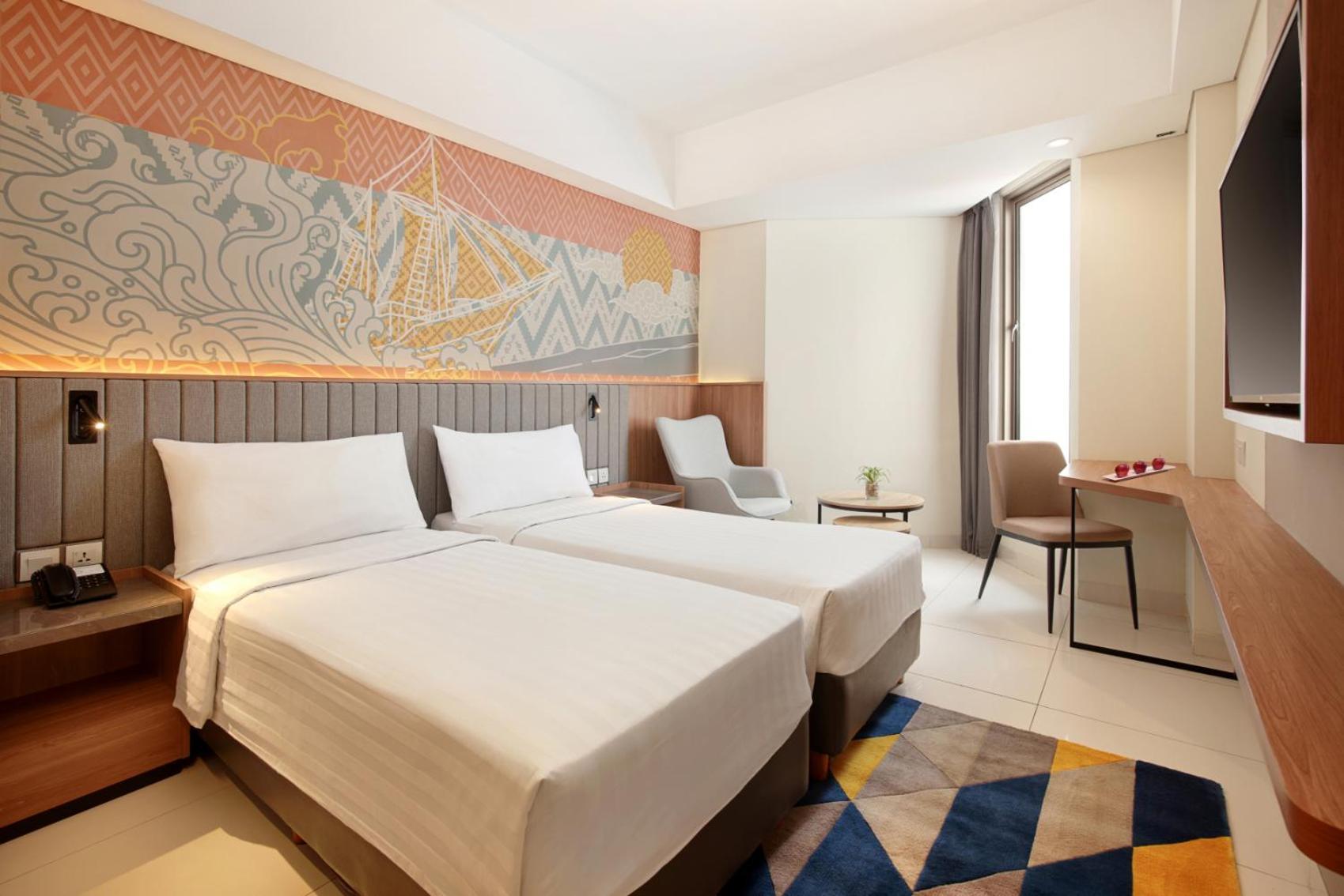 Aston Inn Pantai Losari Макасар Экстерьер фото